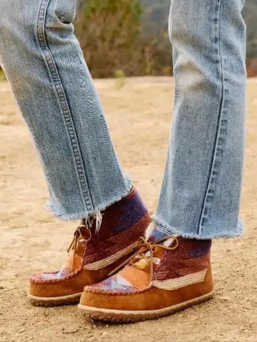 Minnetonka Torrey Women's Brown Multi Moccasin Boots Size 9